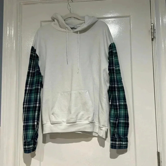 FRANKEE One of a Kind Apparel SIZE LARGE - Picture 3 of 7